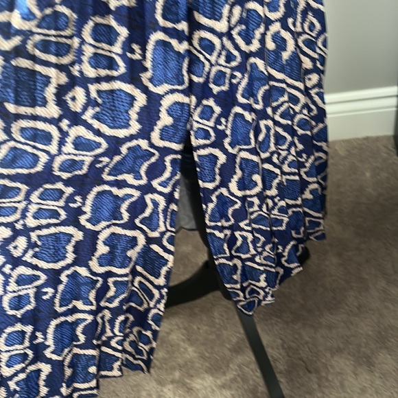 Marks & Spencer pleated skirt Size 12 - Picture 3 of 4